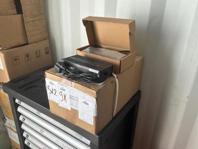 Overzichtsfoto van Sans sslc300v71 Opladers Super Soco CUx (9x)